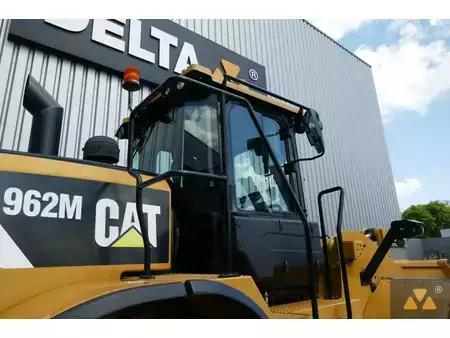 Kolové nakladače 2017 Caterpillar 962M (19)