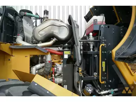 Kolové nakladače 2017 Caterpillar 962M (25)