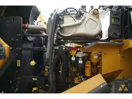 Kolové nakladače 2017 Caterpillar 962M (26)