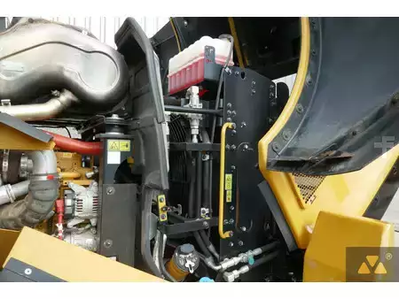 Kolové nakladače 2017 Caterpillar 962M (32)