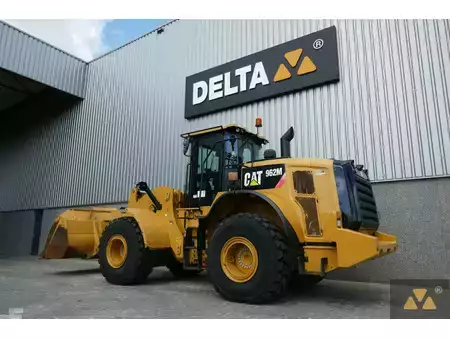 Kolové nakladače 2017 Caterpillar 962M (4)