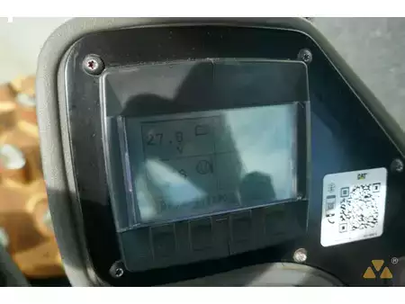 Single drum compactors 2018 Caterpillar CP54B (35)