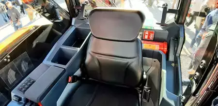 Cargadoras de ruedas 2025 Sany STH742 (11)