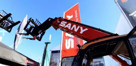 Cargadoras de ruedas 2025 Sany STH742 (16)