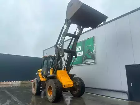 Wielladers 2011 JCB WHEELED LOADING SHOVEL (5)