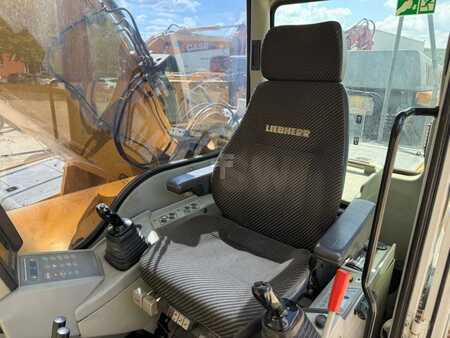 Bæltegraver 2007 Liebherr R944C (11)