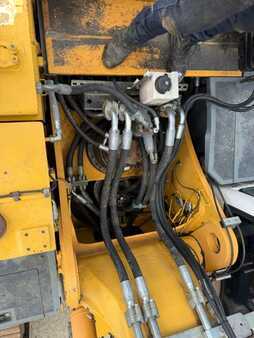 Bæltegraver 2007 Liebherr R944C (12)