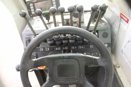 All Terrain Cranes 2016 Shuttlelift CD3339 (9)
