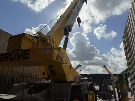 All Terrain Cranes 2002 Grove RT530E-2 (3)