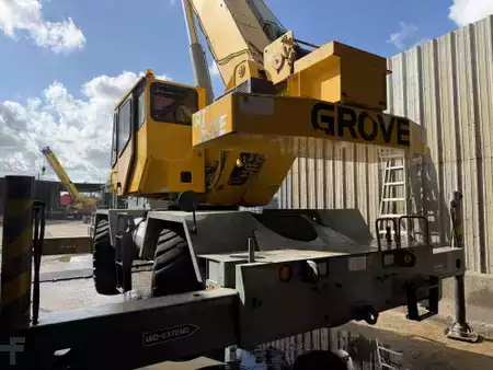 All Terrain Cranes 2002 Grove RT530E-2 (4)