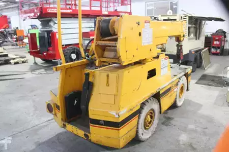 All Terrain Cranes 2005 Broderson IC20-1G (3)
