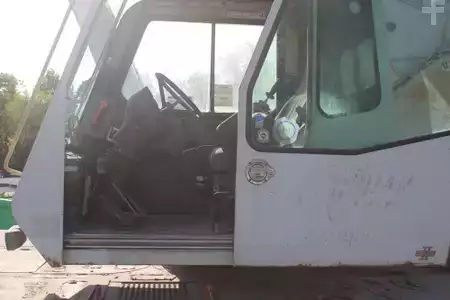 All Terrain Cranes 2005 Link-Belt RTC8065 (4)