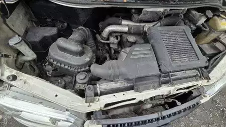 Autres 2002 Hyundai H1 (13)