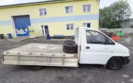 Autres 2002 Hyundai H1 (3)
