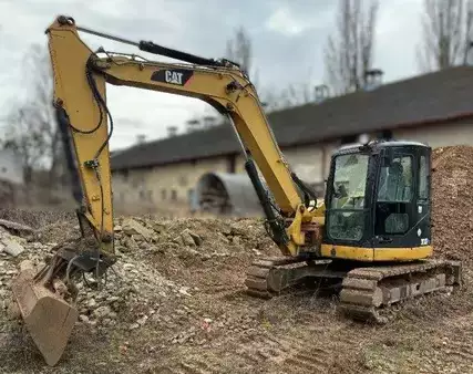 Excavadoras de cadenas 2011 Caterpillar 308 D CR (1)