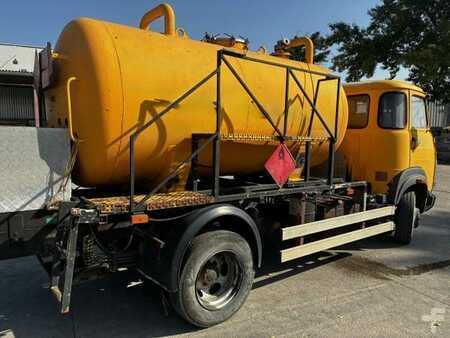 Miscelaneo 1999 Avia A75 (3)