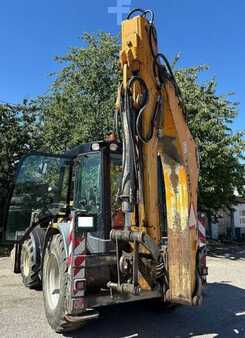 Rigid Backhoe Loader 2016 Terex TLB 890 (3)