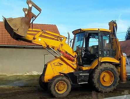 Starrer Baggerlader 2004 JCB 3 CX (6)