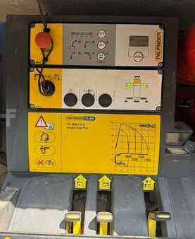 Outro 2017 Mercedes-Benz Antos 2535 +Palfinger PK 20001-K (14)