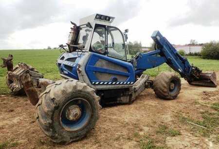 Bæltegraver 2012 Menzi Muck A91 F mobil 4x4+ (1)