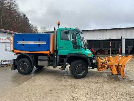 Pozostałe 2011 Mercedes-Benz Benz Unimog U 500 (1)