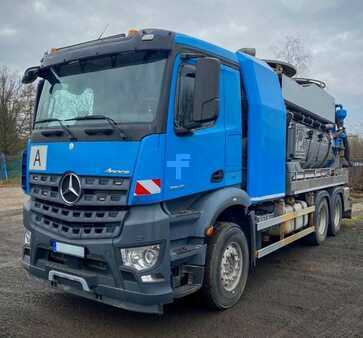 Ostatní 2015 Mercedes-Benz E6 Arocs - FFG - recycle (4)
