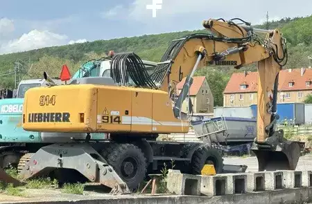 Pyöräkaivinkoneet  2013 Liebherr A 914 C Litronic (12)