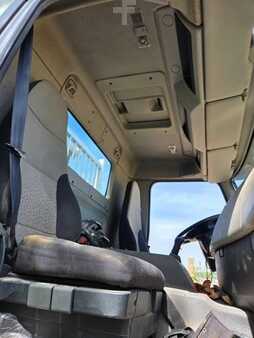 Outro 2008 Renault Kerax 370 dxi +HIAB 188 e4 hi-duo (17)