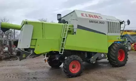 Miscelaneo 2006 CLAAS Mega 360 (14)