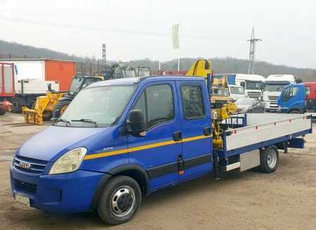 Egyéb 2007 Iveco 50C18 Daily (3.D 16V) Giugiaro + Effer - 3700 2S (19)