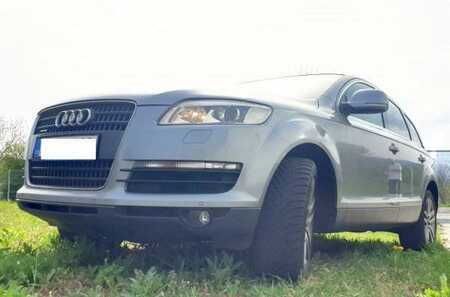 [div] _JINÉ Audi - Q7 4L AC5 quattro