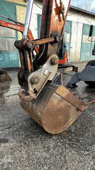 Mobilbagger 2008 Hitachi ZX 170W-3 (9)