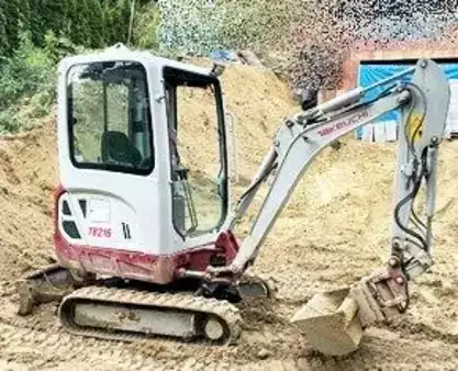Minibagry 2021 Takeuchi TB 216 (2)