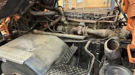 Ostatní 2000 Praga NTS 265 + sypač (12)