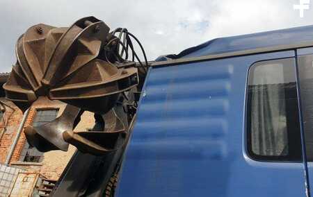 Miscelaneo 2004 MAN TGA 26.430 +(SLO) LIV -L14.78NP (12)