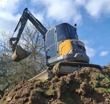 Mini excavadoras 2017 Volvo ECR 50D (3)