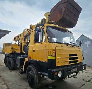 Outro 1989 Tatra T815 + UDS 114a (1)