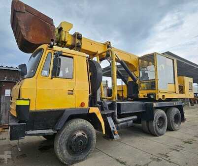 Outro 1989 Tatra T815 + UDS 114a (3)