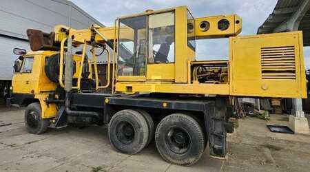 Outro 1989 Tatra T815 + UDS 114a (4)