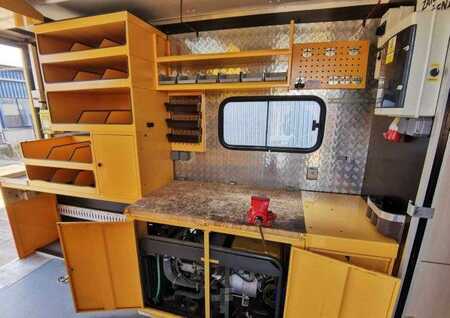 Miscelaneo 2006 Avia D75 (8)