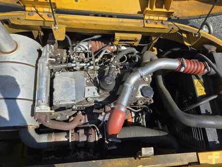 Beltegraver 2014 JCB JZ 235 LC (13)