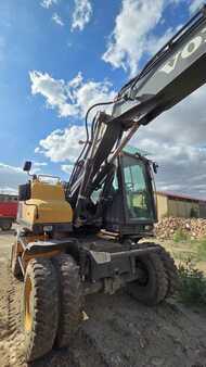 Mobil grävmaskin 2014 Volvo EW 140 D (13)