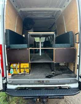 Egyéb 2014 Iveco Daily 35S13 (12)