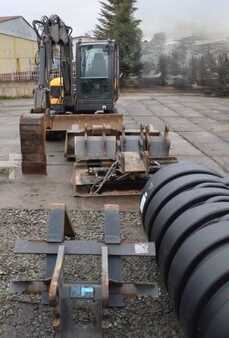 Mini-koparki 2018 Mecalac 6MCR (14)