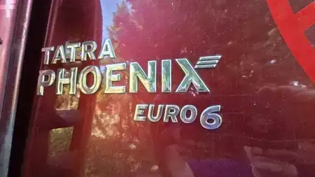 Sonstige 2017 Tatra 158 Phoenix (Prasident) +UMIKOV 15 +HIAB Loglift 1 (6)
