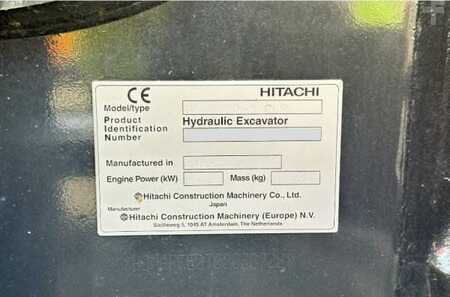 Mini excavadoras 2022 Hitachi ZX65 USB-6 CLR (14)