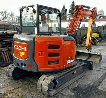 Mini excavadoras 2022 Hitachi ZX65 USB-6 CLR (3)