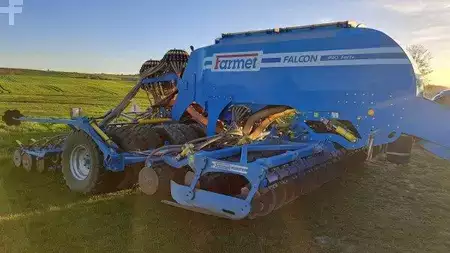 Pozostałe 2021 New Holland Construction T7.270 AC +Farmet - Falcon 6 PRO Fert+ (11)