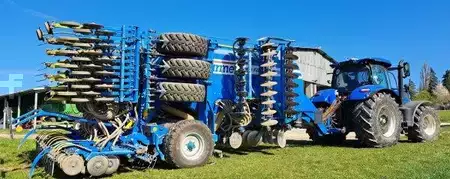 Pozostałe 2021 New Holland Construction T7.270 AC +Farmet - Falcon 6 PRO Fert+ (2)