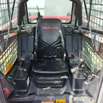 Cargadoras sobre orugas 2025 Takeuchi TL12 V2 Hi-Flow (6)